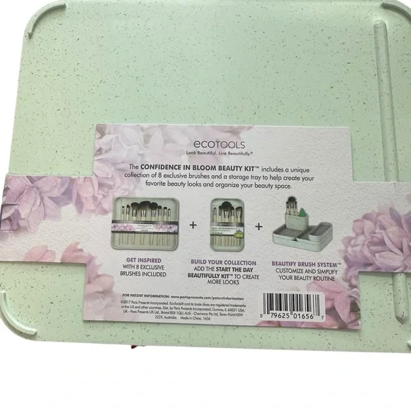 EcoTools Confidence In Bloom Makeup Brushes Kit 9 Pieces Beauty Kit - Picture 3 of 3